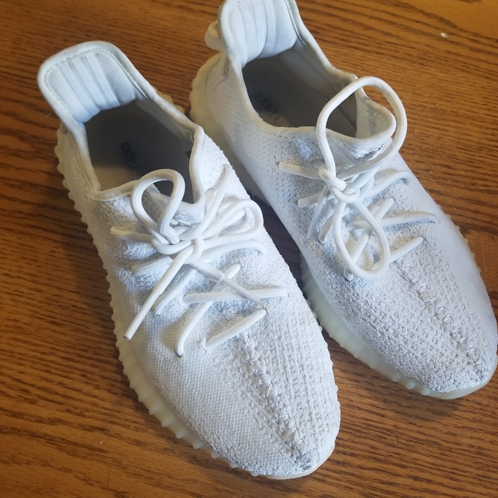Yeezy Sneakers